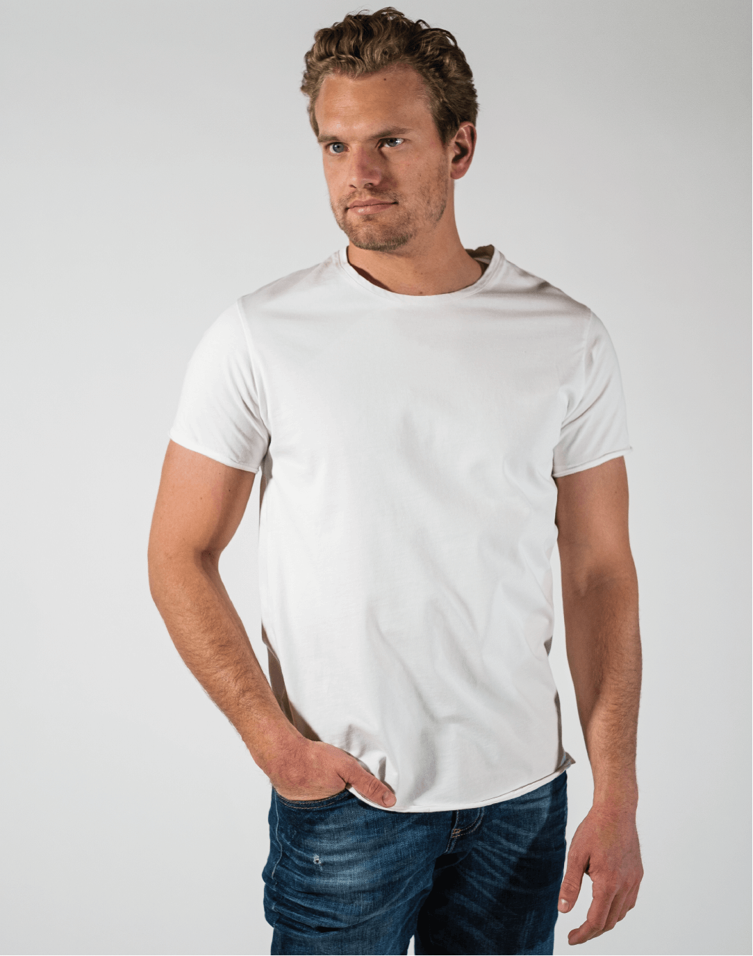 OSEZ Basic Tee White