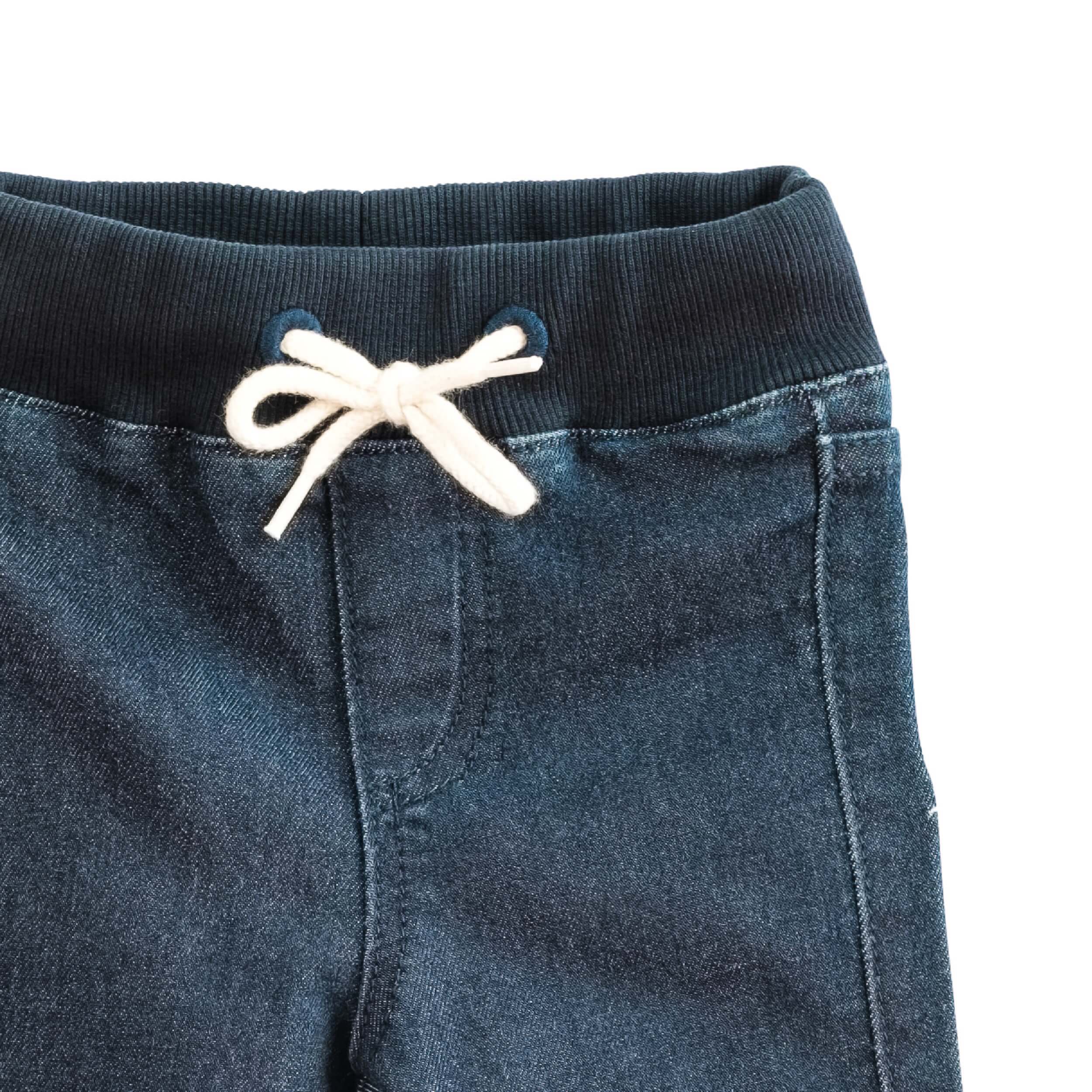 Mini Jeans_Elastischer Bund